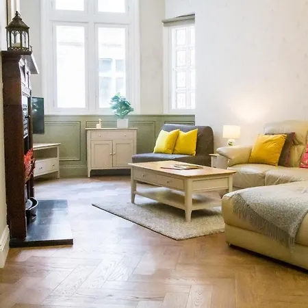 Goodramgate Aparthotel 4*