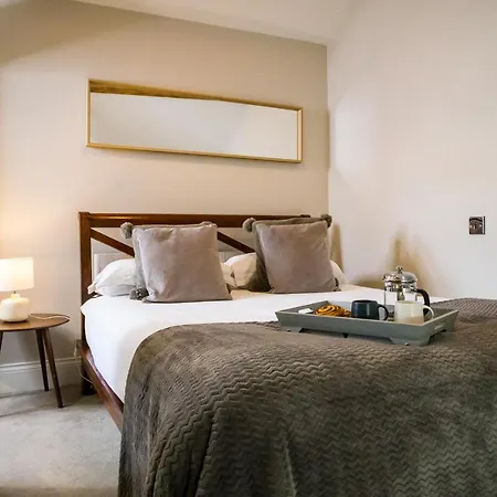 Goodramgate Apartahotel