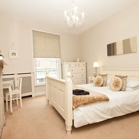 Goodramgate Aparthotel 4*